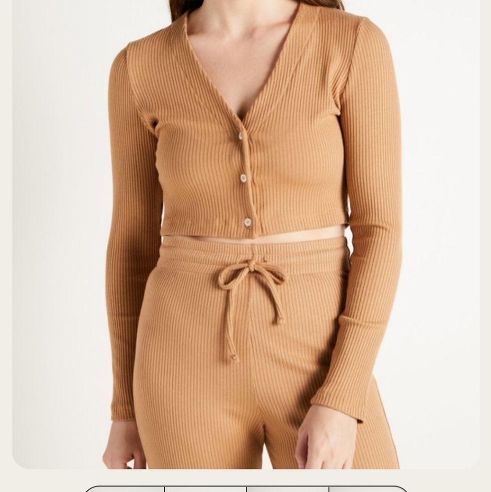 NWT Leset cropped cardigan - Picture 2 of 6